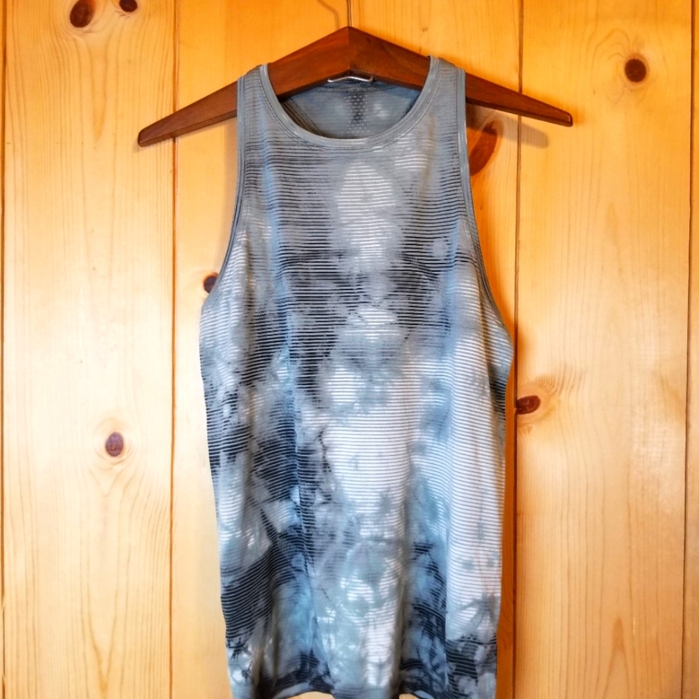 Lululemon Shibori Stripe Midnight Orchid Swiftly Tech High Racerback Tank